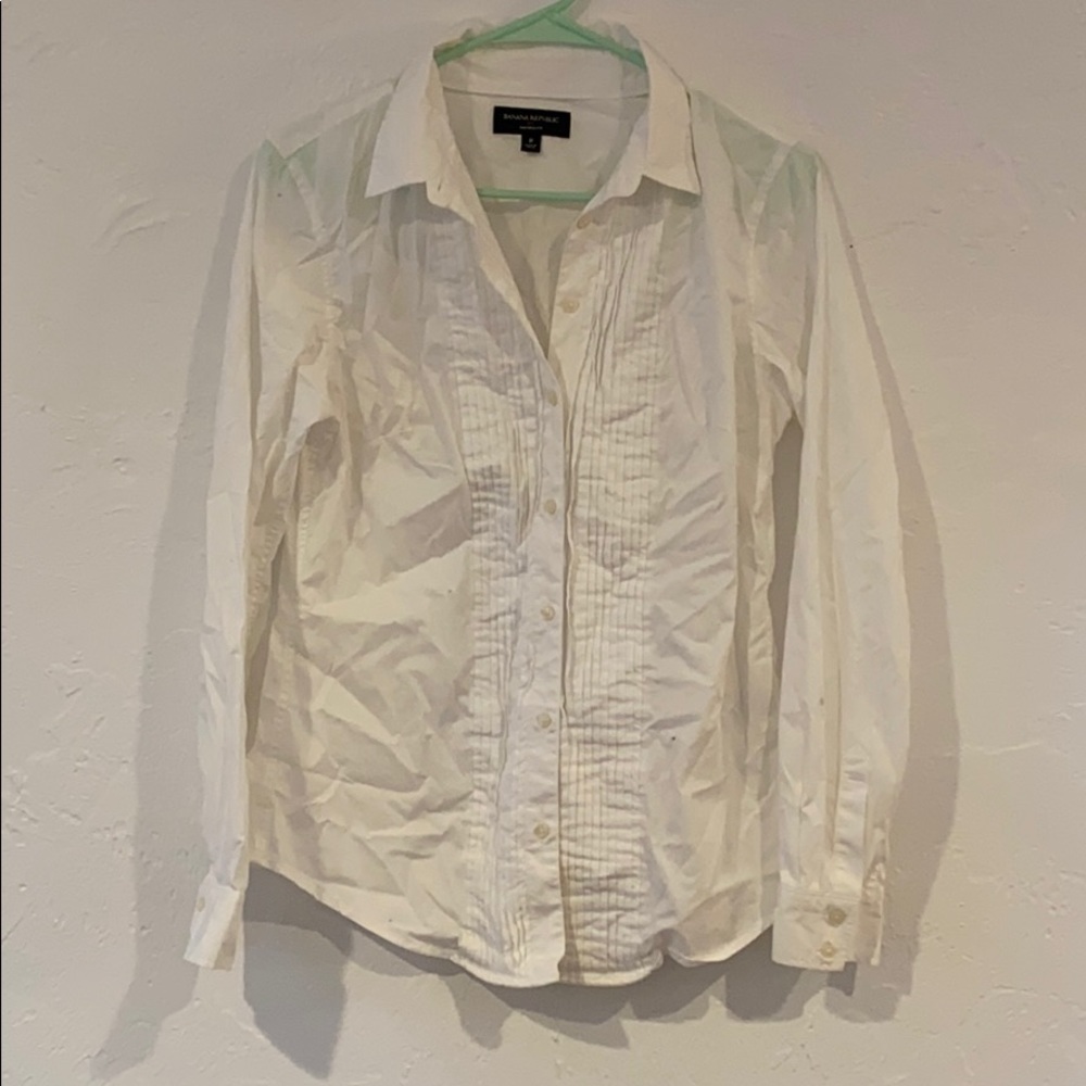Tailored fit button down